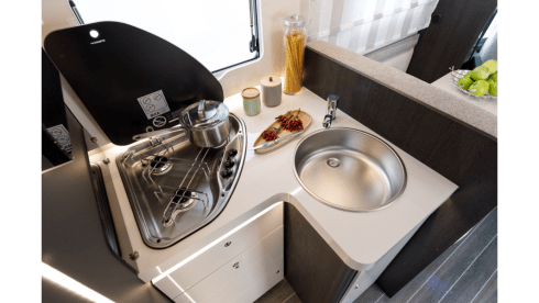 Brand new Luxury Motorhome 2022 - fully equipped