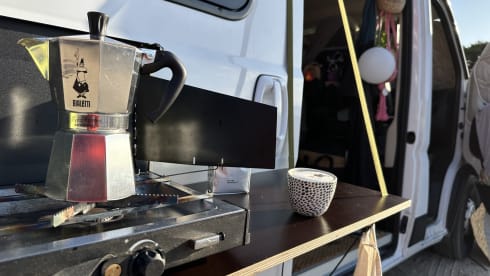 Bustav – Einzigartiger Camper Bustav für deinen nächsten Urlaub!