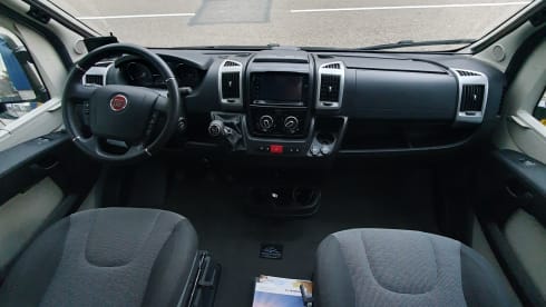 3p Adria Mobil bus from 2016 perfect for long and short trips