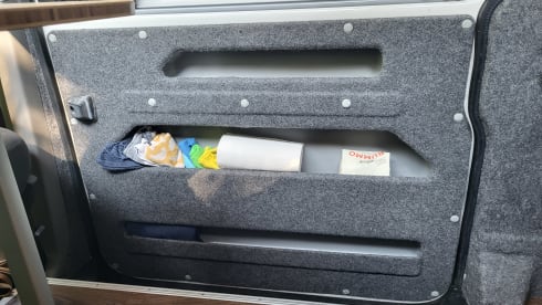 Bussie – 2p Volkswagen campervan uit 2014