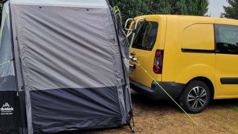 Postbusje – Sympathetic micro camper