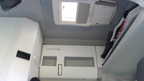  Luxe Volkswagen Grand California (4 p)