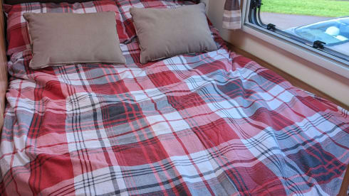 Bertha – 4 berth Bailey complete with secure dog pen
