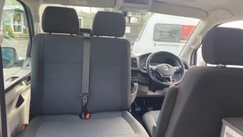 Poppy – Explore in Style - VW Camper for Unforgettable Holidays!