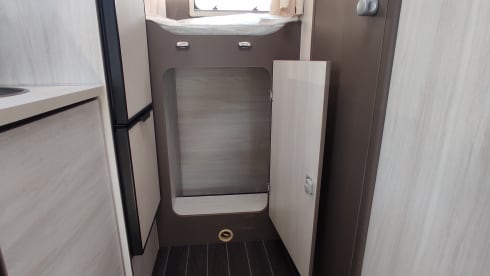 Leo  – ☀️ Motorhome LEO Rental ☀️