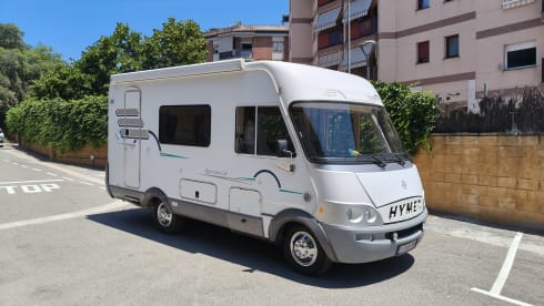 4-person Hymer integrated from 2003
