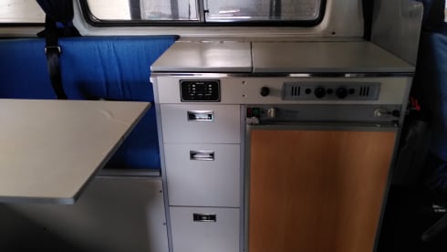 Zwaantje – 4p Volkswagen campervan from 1982