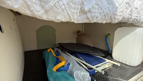 Sandy – Sandy The 3 Berth Cosy Campervan