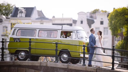 Retro VW T2B Camper droombus - technically top!