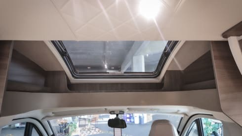 5p McLouis semi-integrated from 2024