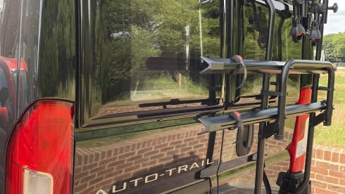 Tony – AUTOTRAIL 67 perfect for couples. Can sleep 4 with driveaway tent.