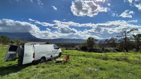 🔋 Comfy Euro6D camper with solar panels and parking heater, 2020