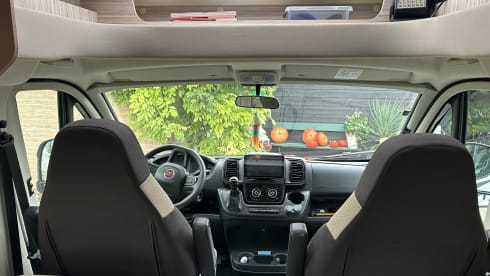 Elnagh 532  T-loft – Camper per 2 persone del 2020