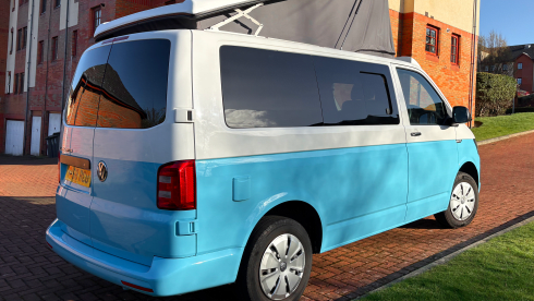 Rogue Five – Top Spec Volkswagen T6.1 | Comfortable & Slick | Sleeps 4