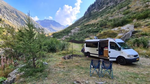 Onnie – Onnie on the Road | Offgrid Vanlife