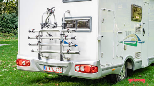  Chausson Flash 03 – Comfortable family camper with bunk beds