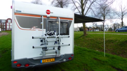 2p Bürstner semi-integrated from 2009