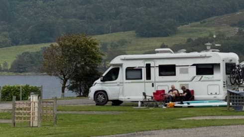 Bailey – Bailey semi-integrato a 6 posti letto, costruito nel 2019.