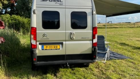 Gouden koets – An almost new Possl 2Win Plus camper from 2020, Euro6 and 141 hp