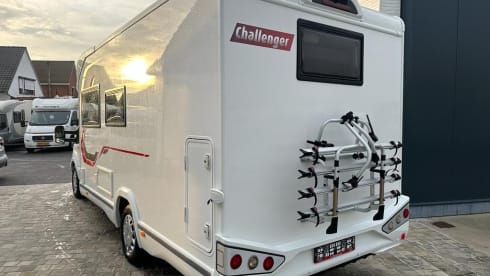 5p Challenger semi-integrated from 2019
