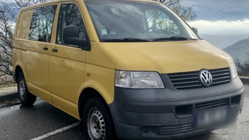Yellow – Volkswagen T5 Deutch post 🚐