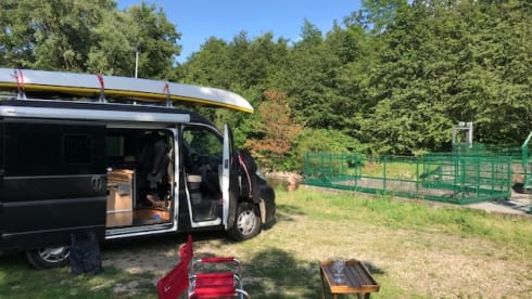 Burstner  – Fiat Ducato Burstner camper bus 4 people