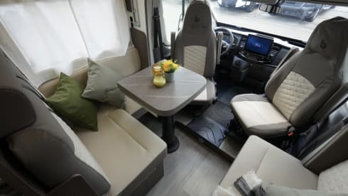 Benimar Cocoon 463 – New Ford 4p semi-integrated from 2025 