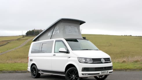 Jessie – 4 berth Volkswagen Transport Campervan from 2018