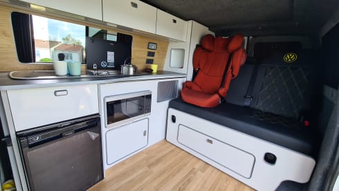 5 seater 4 berth Volkswagen T6 VW campervan 2019