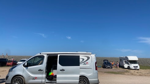 Apollo – 4 berth Campervan (Option to upgrade to 6 Berth with Drive away awning)
