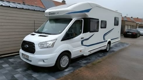 4p Chausson semi-integrated uit 2015