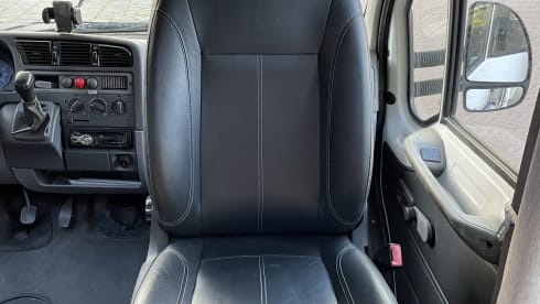 Coco  – 6 person family camper with air conditioning