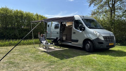Donna Lina 2.0 – 2p Renault campervan from 2012