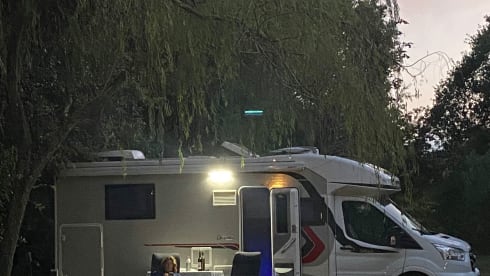 Kwist Bus – Camper 2020 - 4 p with air conditioning in living area - Challenger