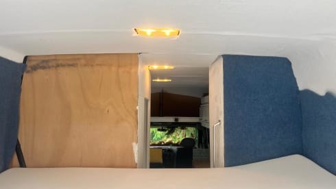 Your heart is the Light of this World – 4p Renault bus uit 2000