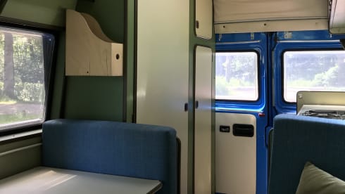 Lynz – Cheerful camper van Westfalia