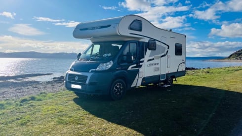 6 berth Swift Escape 686