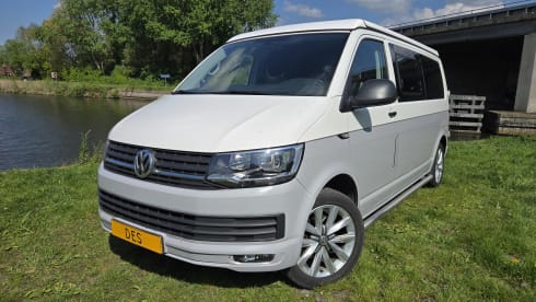 DES – VW T6 Adventure BusCamper 5P 