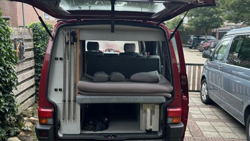 Roderick  – 2p Westfalia bus from 1995