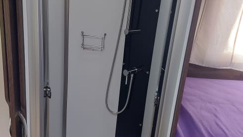Roubie – 4p Benimar semi-integrated uit 2022