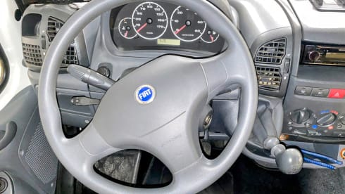 6p Fiat alcove from 2006