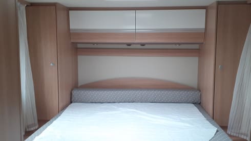 4 person camper Fiat Ducato Sunlight T69