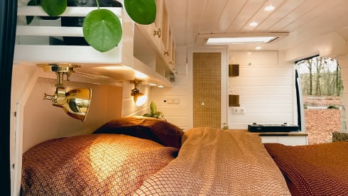 Maison Bohème – Luxe off-grid boutique camper | Citroën Jumper 2017 | Vast bed
