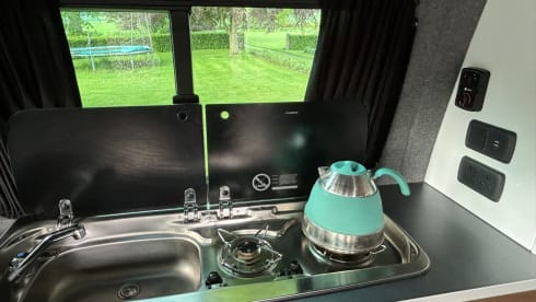 Goldie – Explore with Goldie - Up to 6 Berth VW T6 Campervan