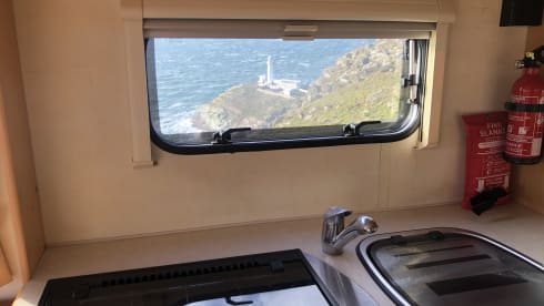Anglesey Motorhome – Eldis Autoquest 140 4 Berth Motorhome