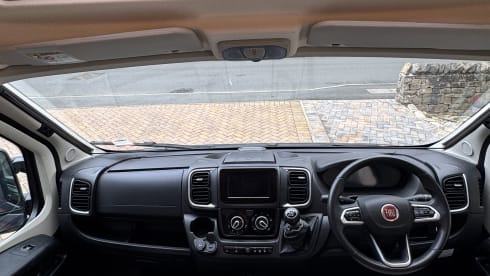 Buster – 4 Berth Bürstner Eliseo from 2023