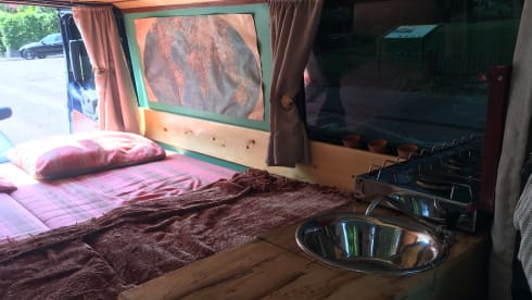 De Blauwe Rakker – Atmospheric camper van for the outdoorsman - Ford Transit