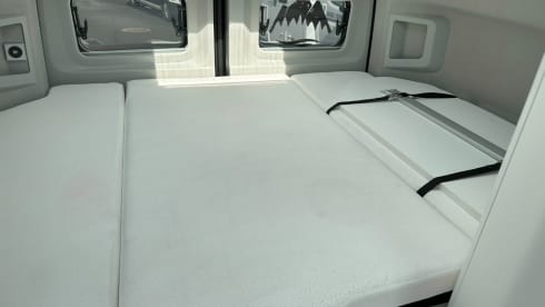 Indiana – 4p Volkswagen bus from 2022