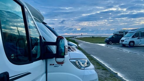 A fully equipped camper for wonderful camping holidays.
