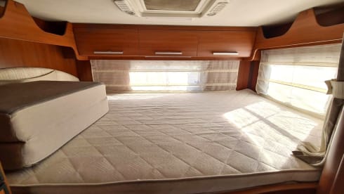 Cas Camper – 5p Alcove Family Camper